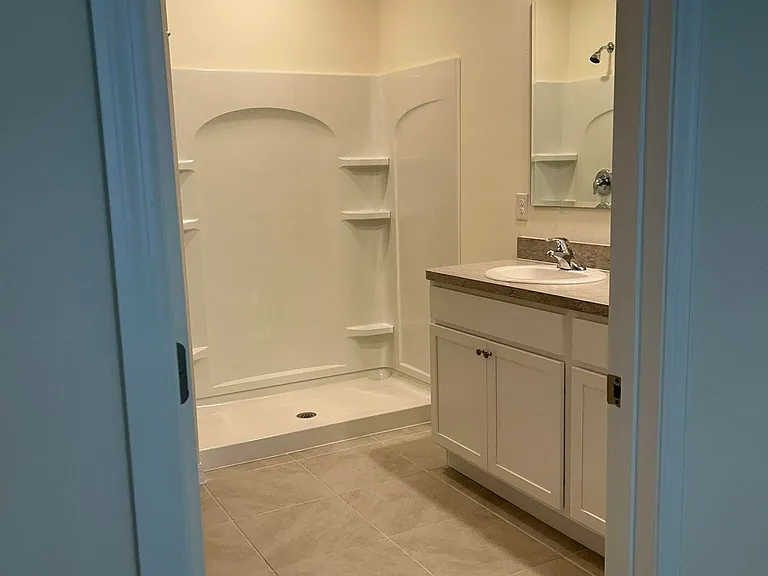 3204 Silas Dr — Photo 6