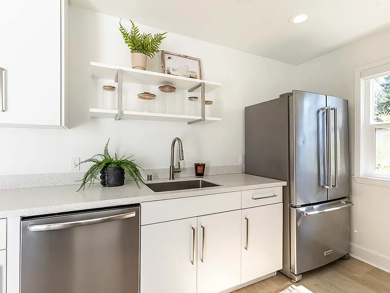 380 Christina Way — Photo 38