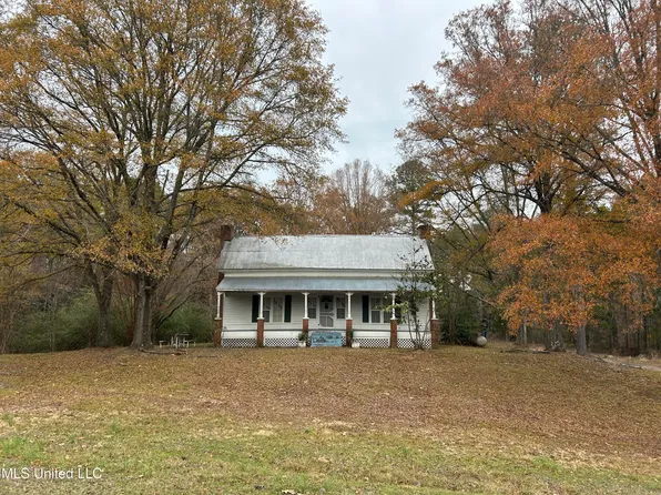 44 Armstrong Rd, Pittsboro, MS 38951