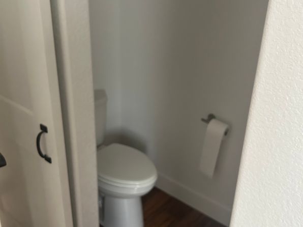 811 Santa Barbara Ave #811