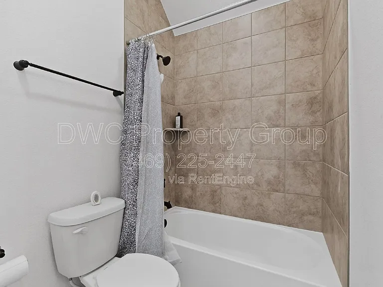 1837 Whispering Pines Dr — Photo 40