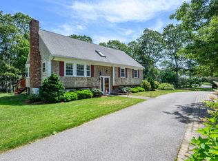 1150 Shootflying Hill Rd, Centerville, MA 02632