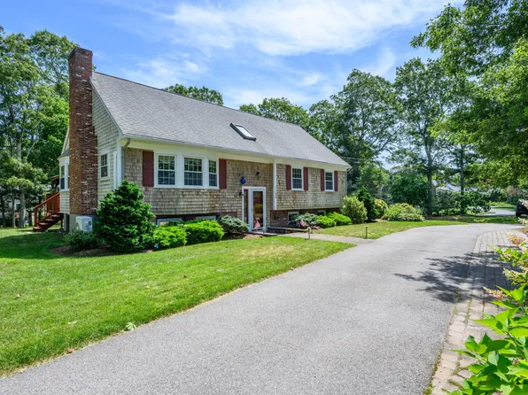 1150 Shootflying Hill Road, Centerville, MA 02632