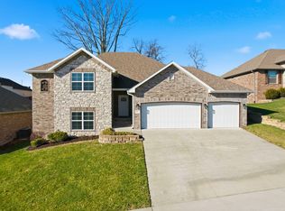 5375 S Twelve Oaks Road, Springfield, MO 65810