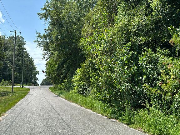 5th image of 1933 Myers Rd