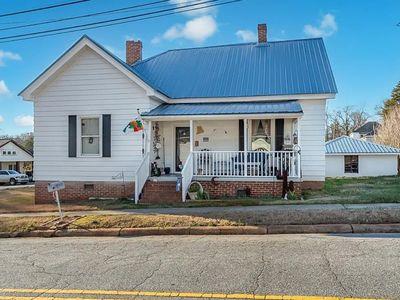 7 Smith St, Ware Shoals, SC, 29692