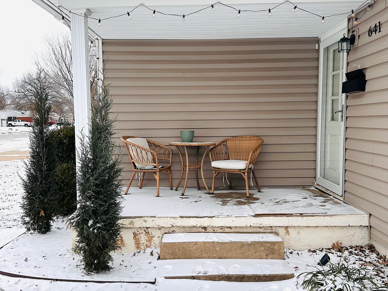 3 bed, 942 sqft, $1,500 — Photo 2