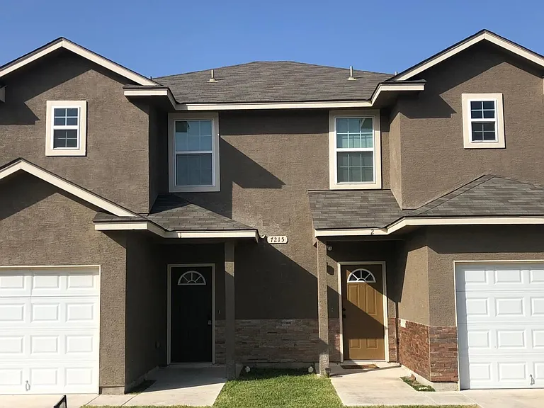 7215 Golf Way #1 — Photo 2