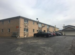 8630 Sayre Ave APT 7, Burbank, IL