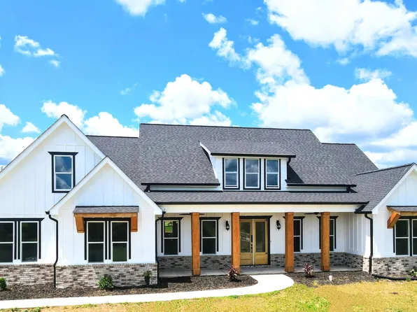113 Granite Springs Dr, Jackson, GA 30233