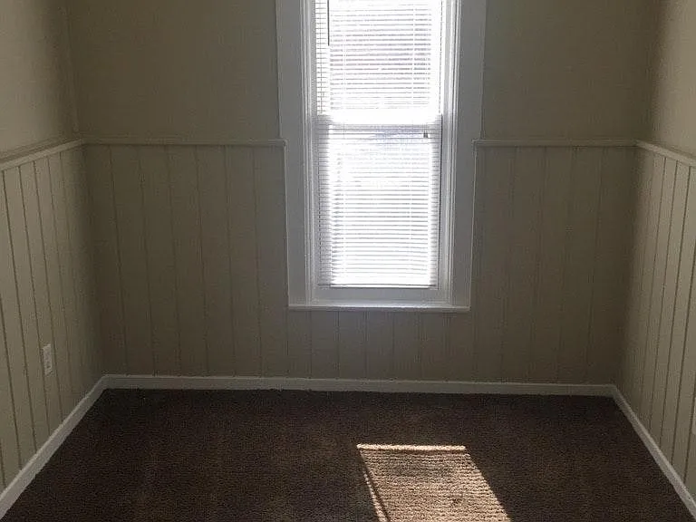230 W Main St #1 — Photo 7