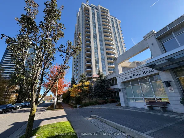 7 N Park Rd #310, Vaughan, ON L4J 0C9