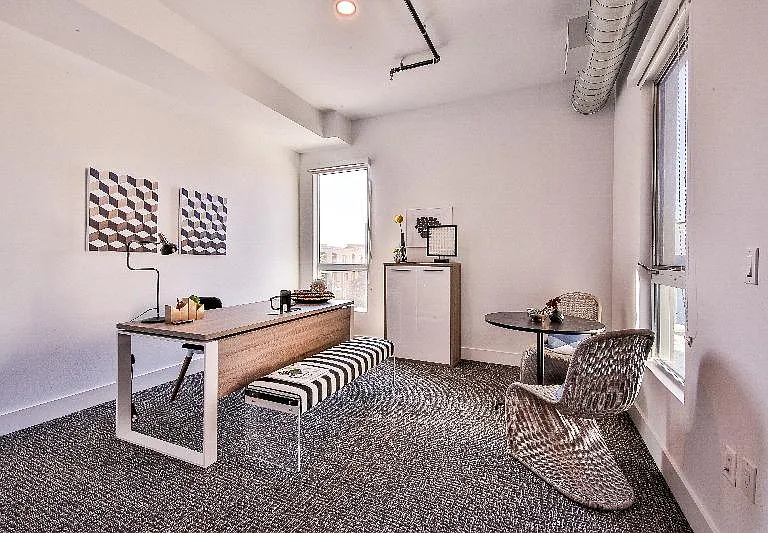 2x2 Bedroom