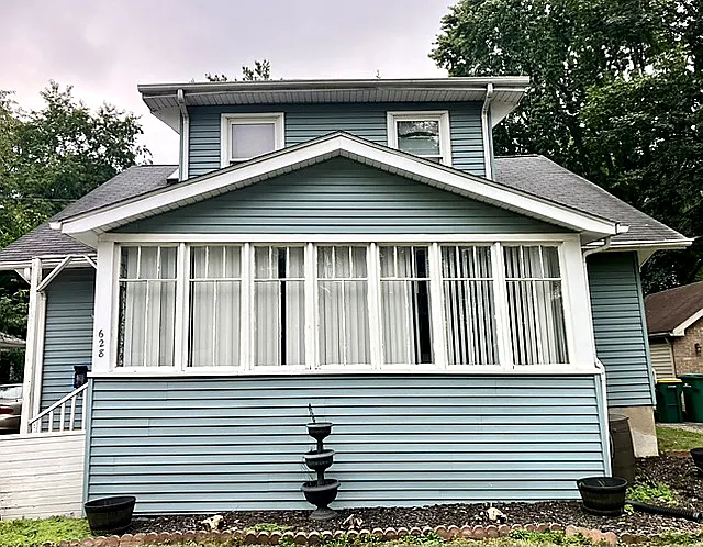 Carlson St, Sycamore — Photo 1