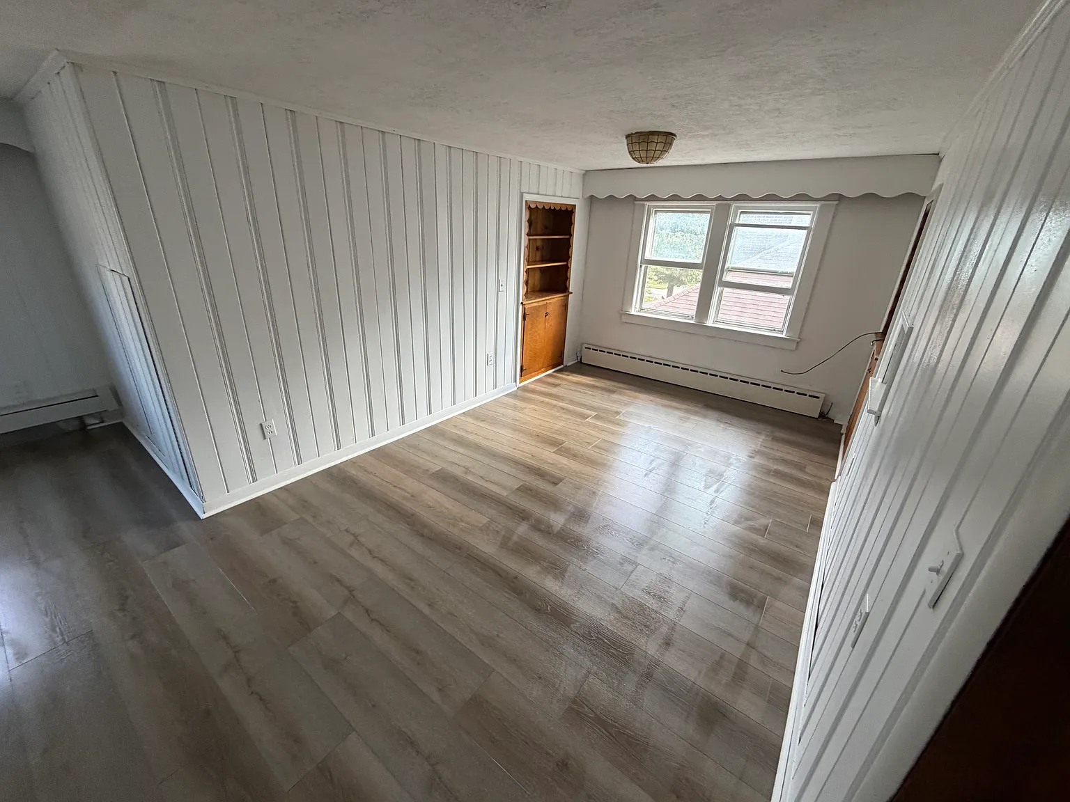 1 bed, 650 sqft, $1,100 — Photo 2
