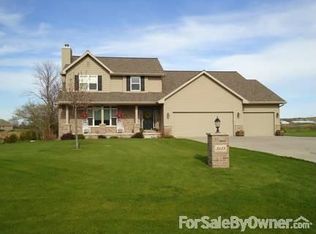 3645 Euro Ln, De Pere, WI 54115