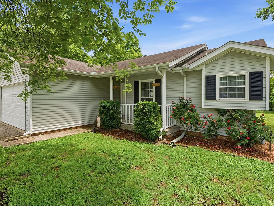 1st image of 4305 Falling Leaf Ln