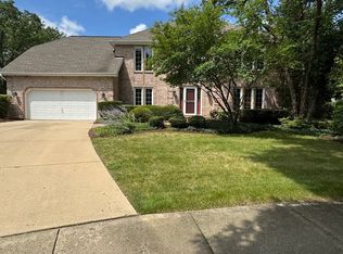 1715 Ada Ct, Naperville, IL 60540