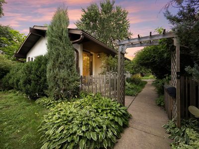 2549 33rd Ave S, Minneapolis, MN, 55406