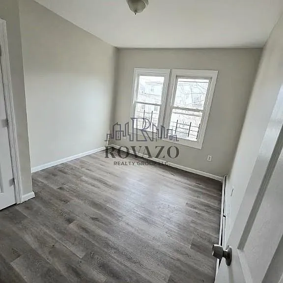 22 Goodwin Ave #2 — Photo 5