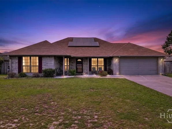2140 Walberg Drive, Hinesville, GA 31313