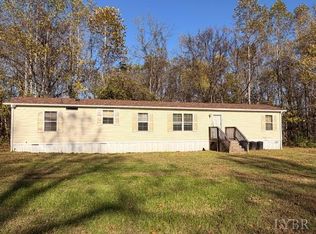 5811 James River Rd, Gladstone, VA 24553