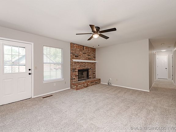 5th image of 29583 E 156th St S
