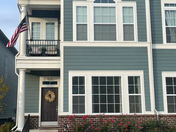 616 Lagerfield Dr, Carmel, IN 46032