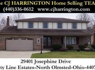 29401 Josephine Dr, North Olmsted, OH 44070