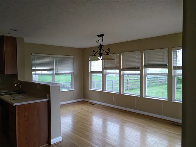 4402 Coveflower Ct — Photo 4