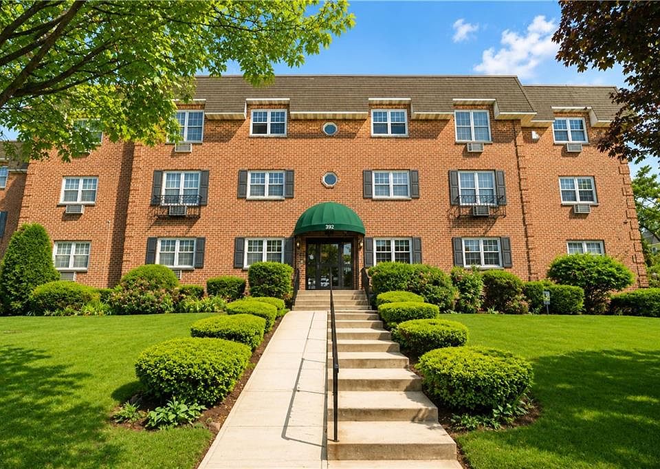 1st image of 392 Maryland Ave APT 1B