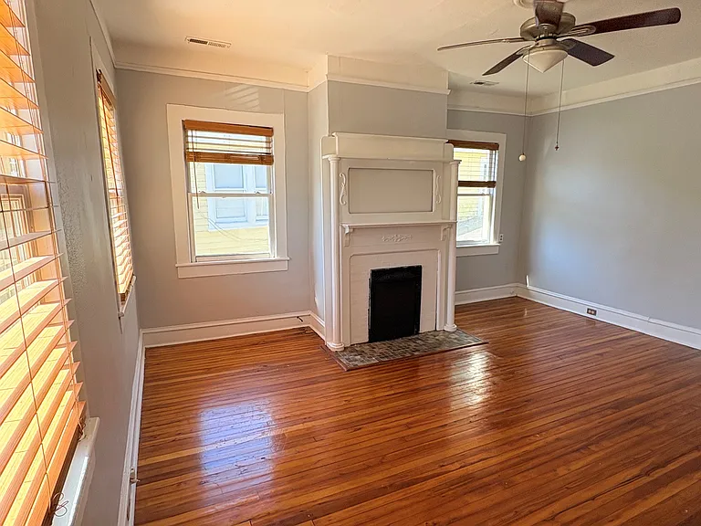 406 S 5th Ave #UP — Photo 3