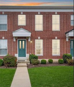 7717 Boardwalk Tower Cir, O'Fallon, MO, 63368