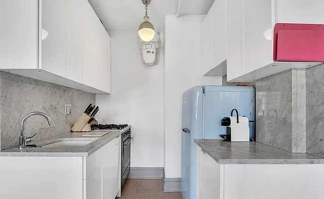 Rented by Corcoran | media 25