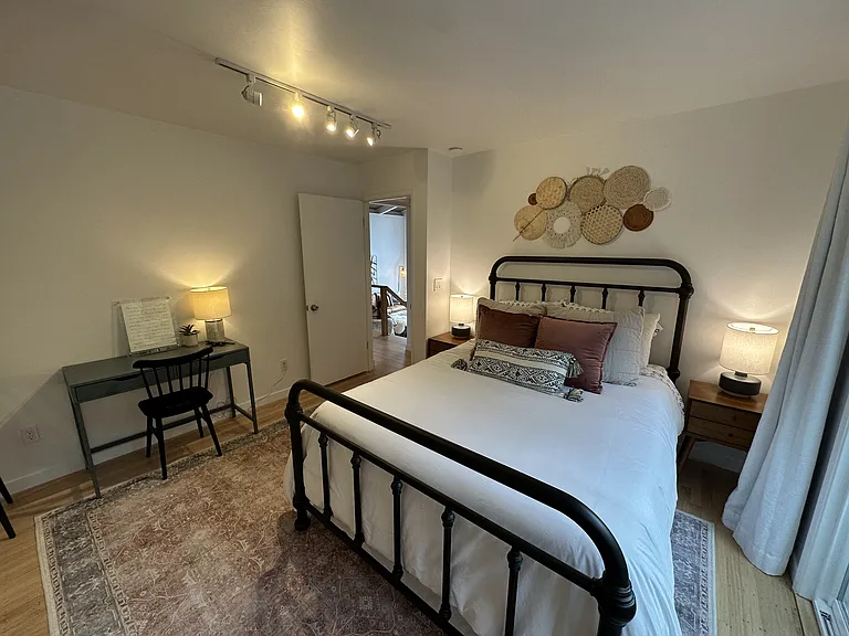 110 Morning Sun Ave — Photo 11