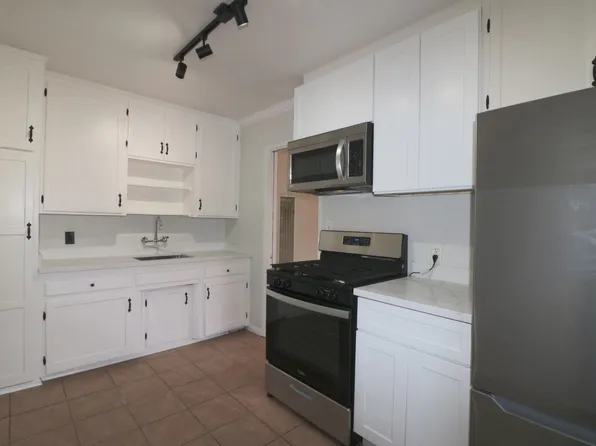 Point Loma Avenue, 4746-4756 1/2 Point Loma Ave #4752, San Diego, CA 92107