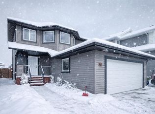 20 S Bowman Cir, Sylvan Lake, AB T4S 0H4