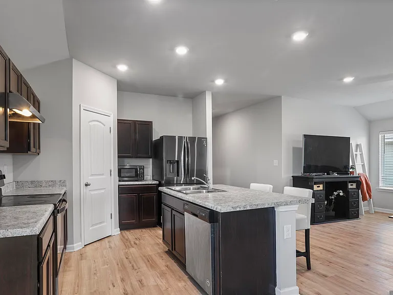 5665 Magnolia De Percy Dr — Photo 6