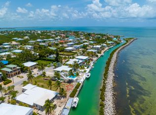 240 W Seaview Cir, Duck Key, FL 33050