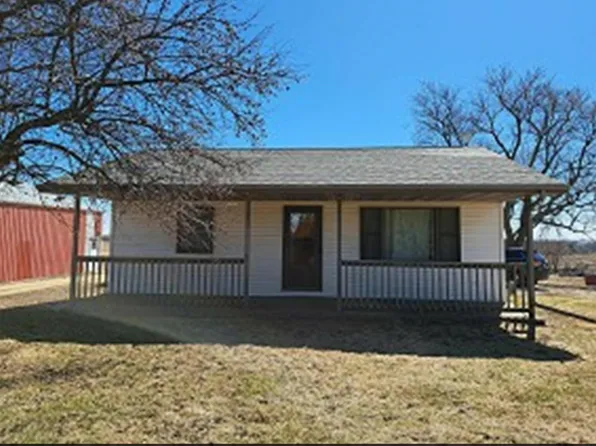 11866 Cox Springs Rd, Peosta, IA 52068