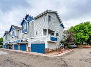 1372 S Cathay Ct APT 104, Aurora, CO 80017