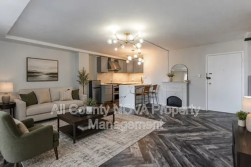 922 24th St NW Photo 1