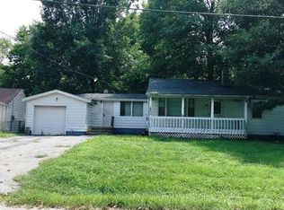 412 Bernard Dr, Belleville, IL