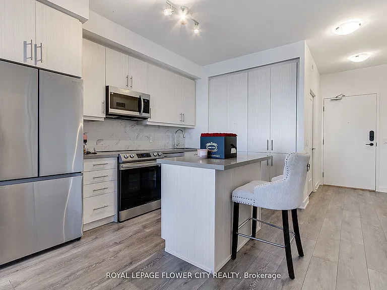 95 Oneida Cres #2305 — Photo 23