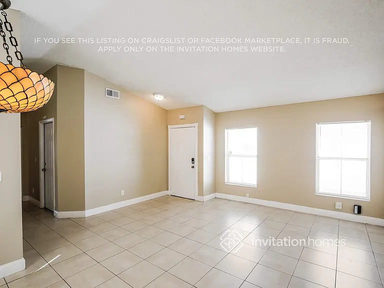 18466 NW 22nd St — Photo 4