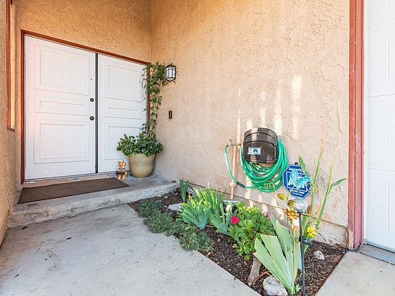 2nd image of 3109 Larwood Dr