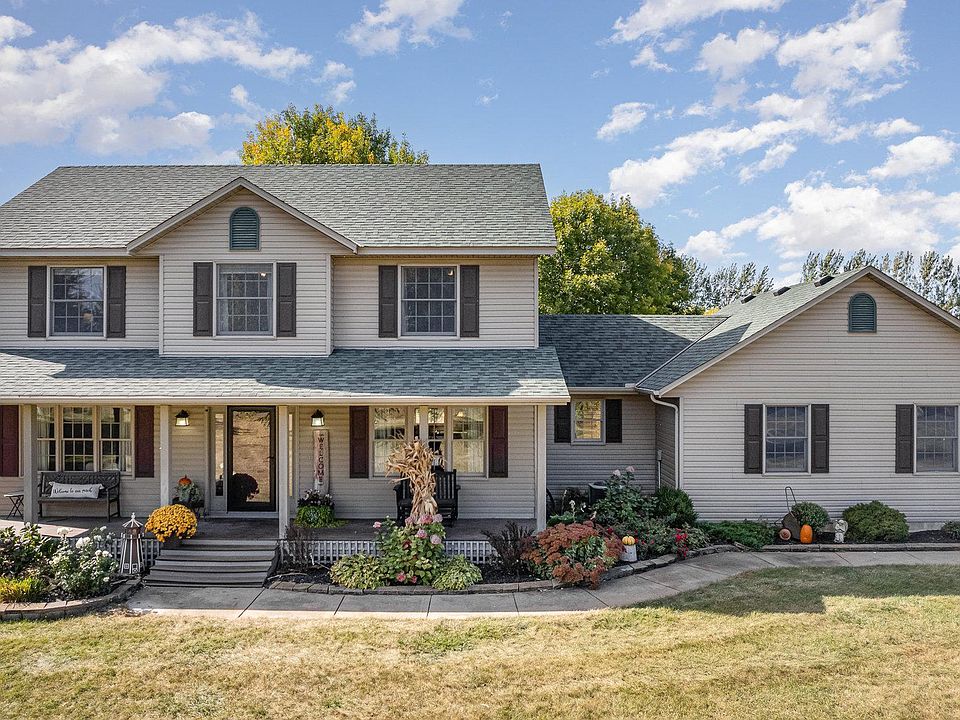 1st image of 24650 W Cedar Lake Dr