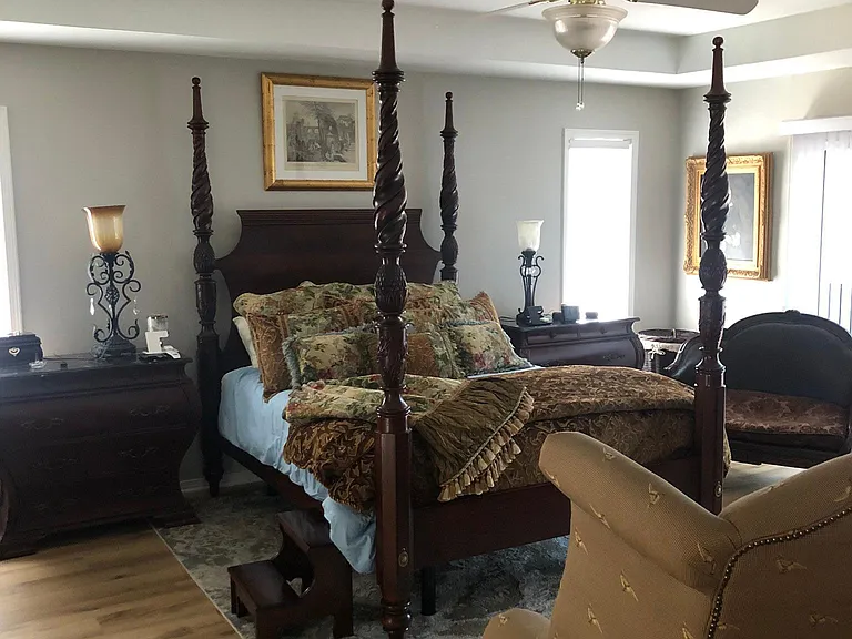 113 Cifuentes Way — Photo 18