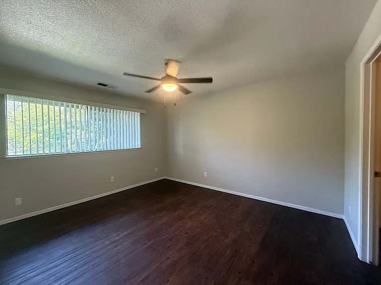 1190 S Winery Ave #234 — Photo 25