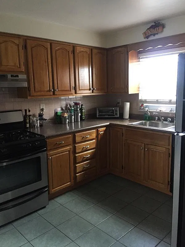 2 bed, 1.5 bath, 1000 sqft, $1,600 — Photo 2